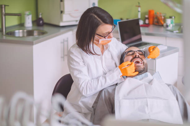 Best Emergency Cosmetic Dentistry (e.g., broken veneers) in Bellwood, IL